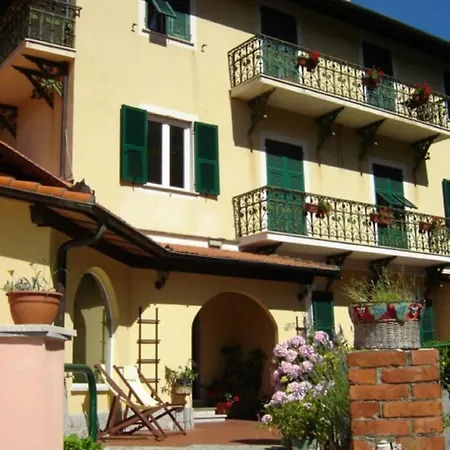 Hotel Fado '78 Mele